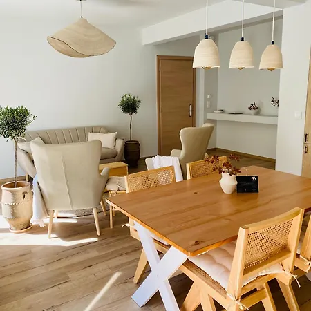 Apartment Amelia's Unplugged Kavala